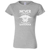  "Never Underestimate the Power of a Bartender" women's t-shirt Sport Grey